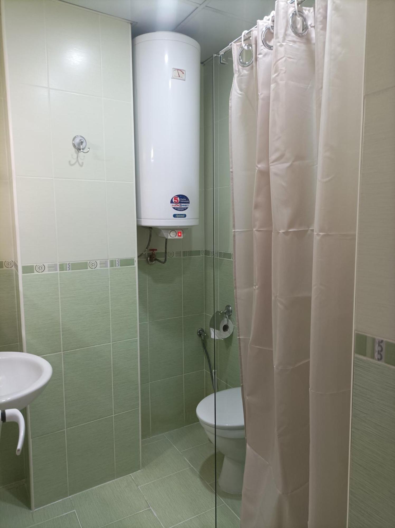 Cosy Apartments And Spectacular Rooms Fotiadis فيليكو ترنوفو المظهر الخارجي الصورة
