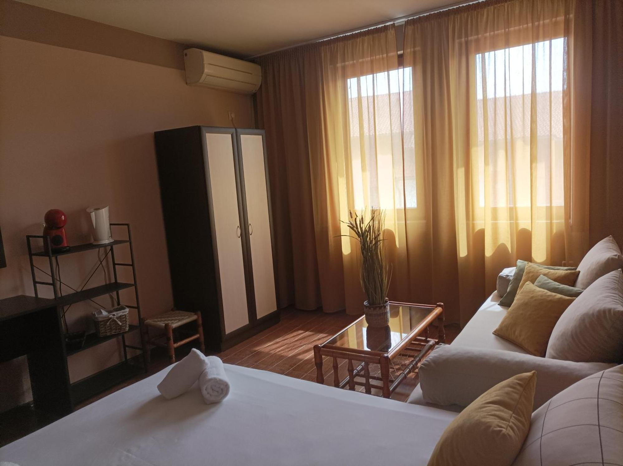 Cosy Apartments And Spectacular Rooms Fotiadis فيليكو ترنوفو المظهر الخارجي الصورة